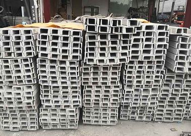 अच्छी कीमत उच्च शक्ति लचीलापन कोई जंग के साथ सजावट स्टेनलेस स्टील प्रोफाइल ऑनलाइन